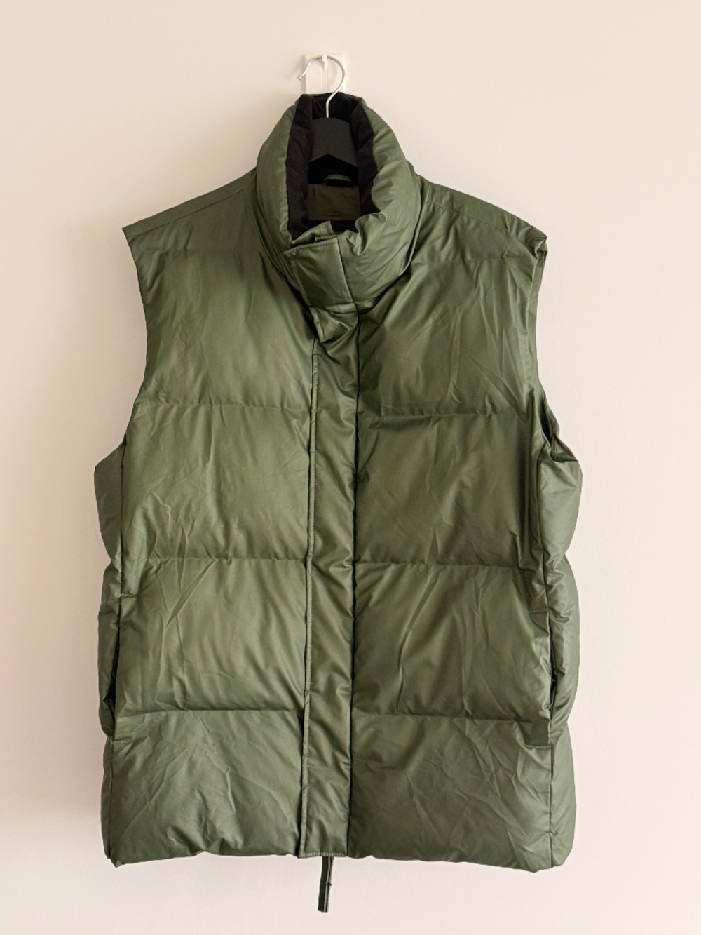 RAINS waterproof gillet